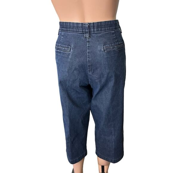 L.L. Bean Classic Fit Straight Leg Capri Jeans 14P Elastic Waist Coastal Cowgirl - Picture 3 of 5